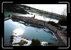 IMG_5206 * 640 x 427 * (54KB)