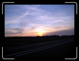 IMG_0354 * 640 x 480 * (22KB)