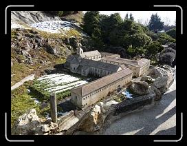 P1000749 * 640 x 480 * (87KB)
