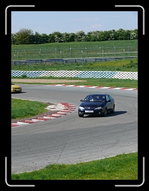 P1020101 * 2736 x 3648 * (2.81MB)