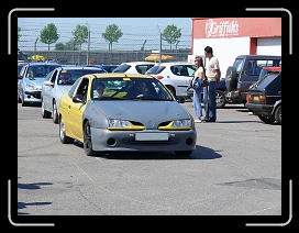 P1010599 * 3648 x 2736 * (2.2MB)