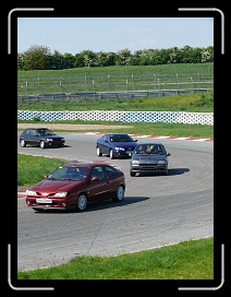 P1020112 * 2736 x 3648 * (2.7MB)