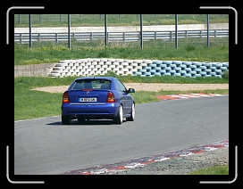 P1010831 * 3648 x 2736 * (1.68MB)