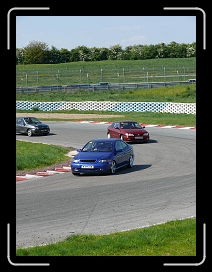 P1020109 * 2736 x 3648 * (2.09MB)