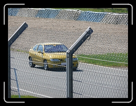 P1010503 * 3648 x 2736 * (2.3MB)