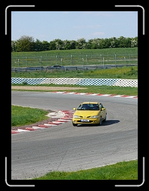 P1020084 * 2736 x 3648 * (2.07MB)