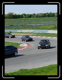 P1020115 * 2736 x 3648 * (2.66MB)